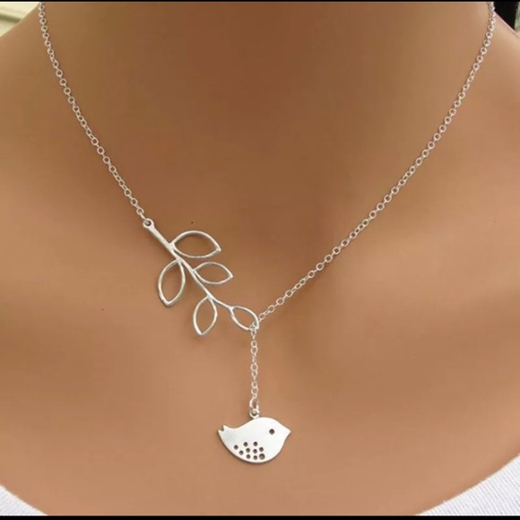 Lucky Hollow Owl Leaf Pendant Necklace - Picture 1 of 6